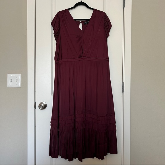 Lane Bryant Flutter-Sleeve Shirred Midi Dress Maroon Size 20 - Picture 4 of 11
